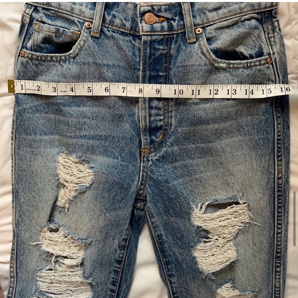 REVICE Ex-Boyfriend destructed jeans - Picture 10 of 13